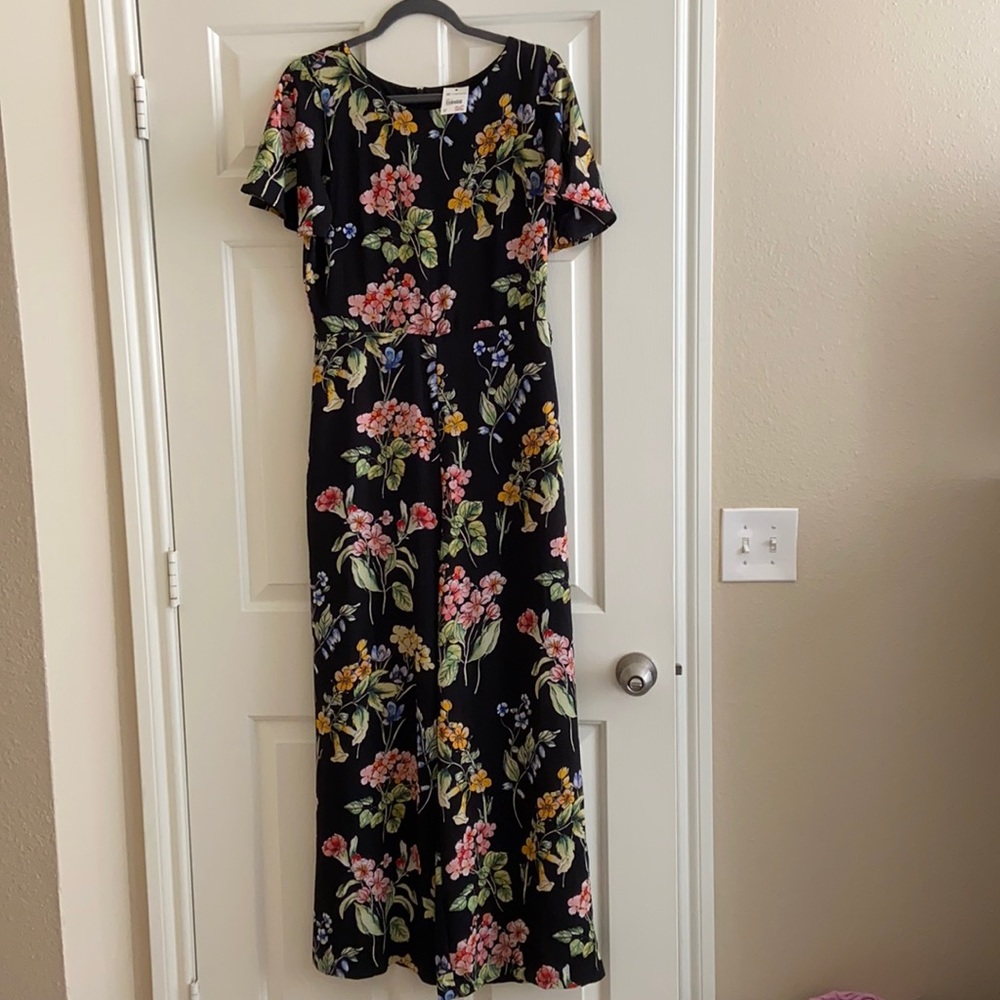 Floral Jumpsuit from Versona, size 10, never worn
